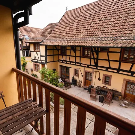 La Cour St-fulrad - *