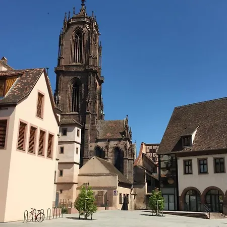 La Cour St-fulrad - * סנט היפולייט